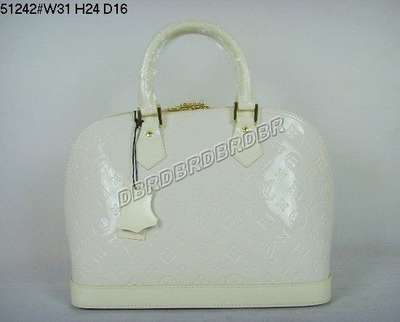 Louis Vuitton M93596 white