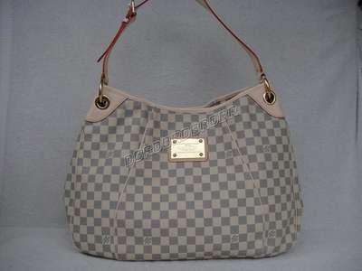 Louis Vuitton N55216 white