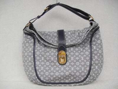 Louis Vuitton M56701 gray