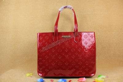 Louis Vuitton M91649 Red