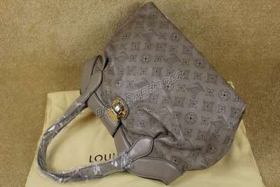 discount louis vuitton handbags monogram mahina m93081 gray wholesale