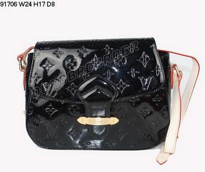 Louis Vuitton 91706 black