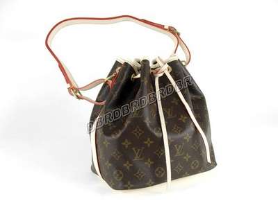 Louis Vuitton M42224