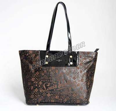 Louis Vuitton M95126 black