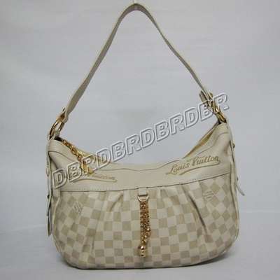 Louis Vuitton N96018 beige white