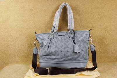 Louis Vuitton M93175 blue