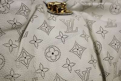 discount louis vuitton handbags monogram mahina m93441 beige white wholesale