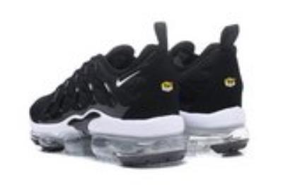 wholesale quality nike air vapormax plus model no. 3