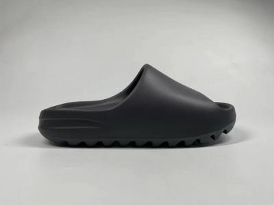 wholesale quality yeezy slide model no. 2