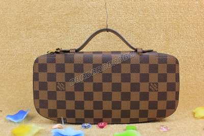 Louis Vuitton N30652 kaf