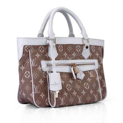 discount louis vuitton handbags cruise 2011 m93496 white wholesale