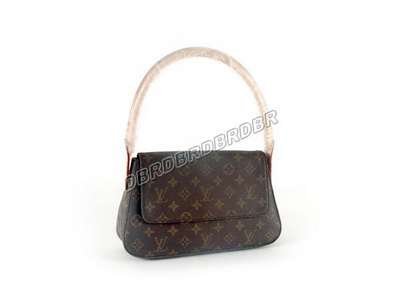 Louis Vuitton M51147