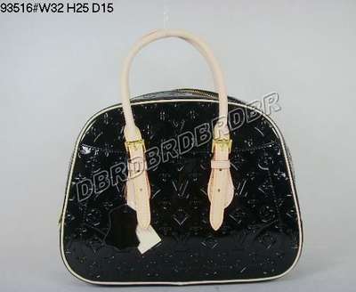 Louis Vuitton M93516 black