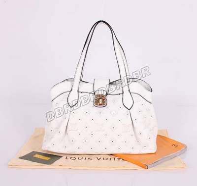 Louis Vuitton M93465 white