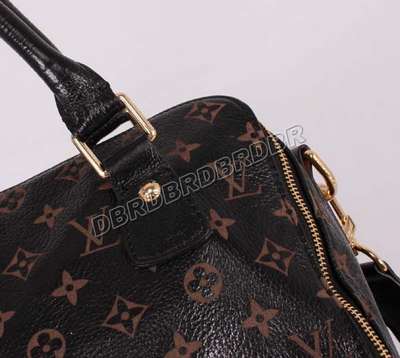 discount louis vuitton handbags leather m96678 heilhu wholesale