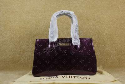 Louis Vuitton M93684 purple